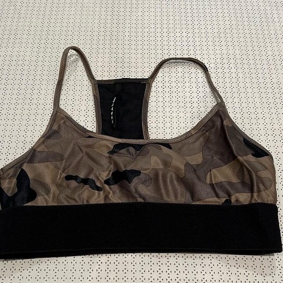 Koral Olive Green Brown Camo Sweeper Infinity Sports Bra A234506 NWOT size S - Picture 3 of 8